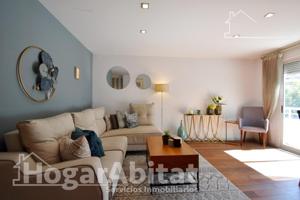 TOTALMENTE REFORMADO DE ALTA CALIDAD CON DOS BALCONES photo 0