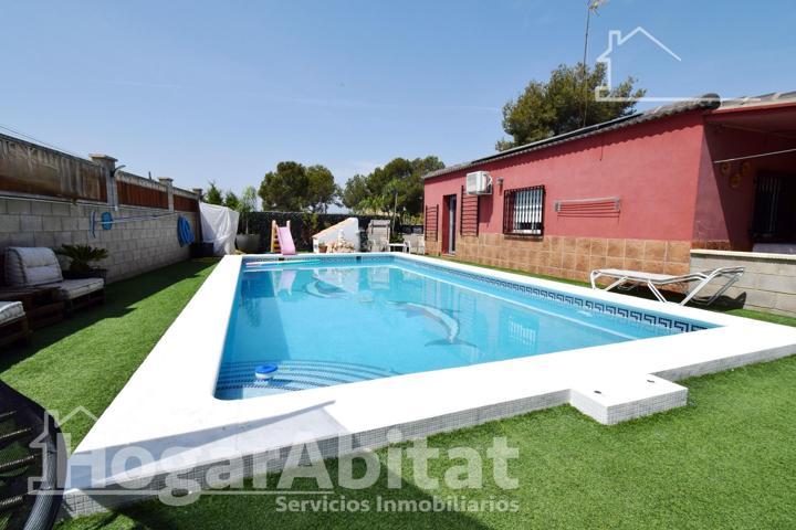 ¡CHALET ESPECTACULAR! AMPLIO Y LUMINOSO CON TERRAZA Y PISCINA photo 0