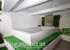 ¡ALGINET CENTRO! AMPLIA CASA REFORMADA, MUY LUMINOSA CON PISCINA PRIVADA photo 0