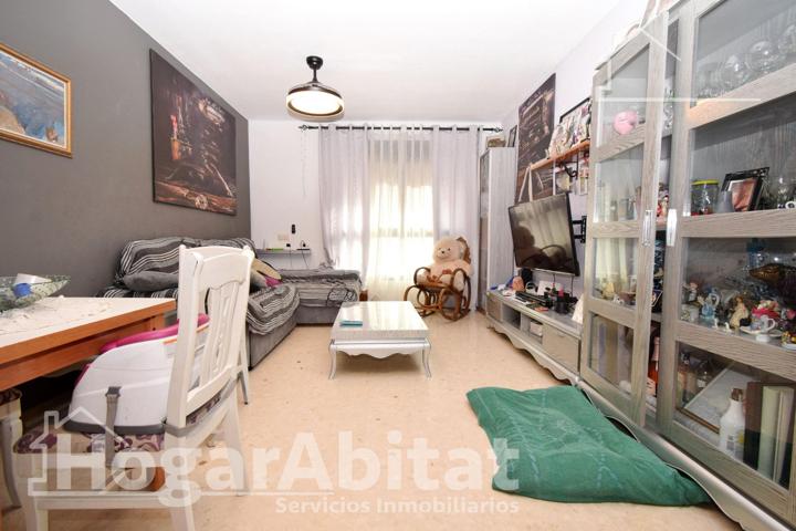 AMPLIO Y MODERNO CON TRASTERO Y GARAJE, JUNTO A LA AV DE EUROPA photo 0