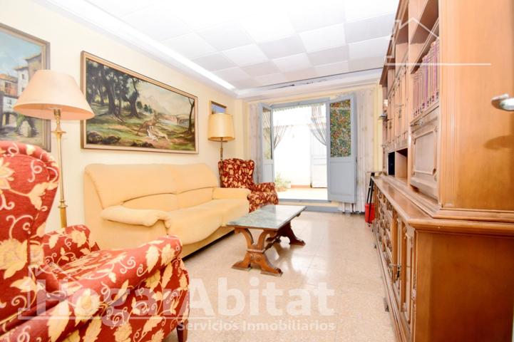 AMPLIO Y LUMINOSO CON BALCÓN Y TERRAZA EN LA PECHINA photo 0