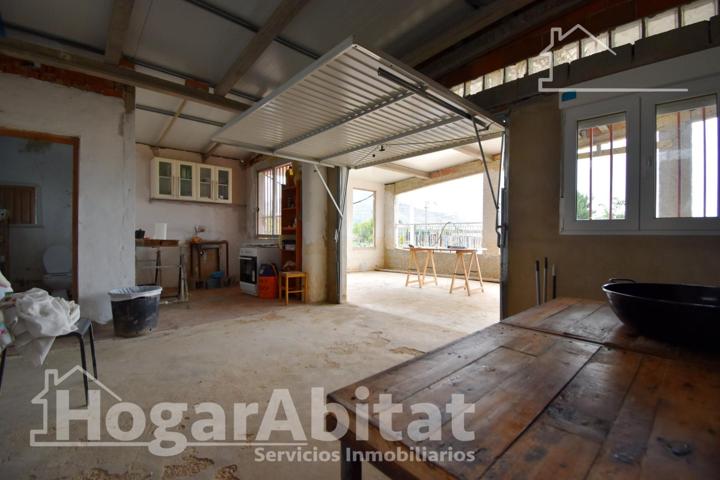 CHALET EN SUELO RÚSTICO CON TERRAZA, PAELLERO Y PARKING photo 0