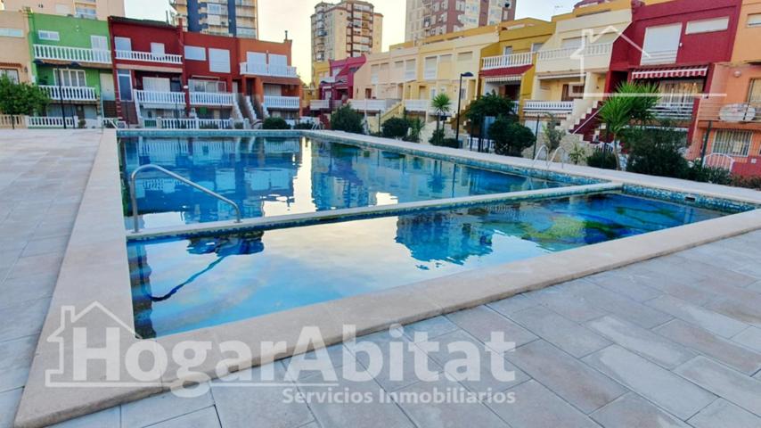 ¡Al lado de la playa! REFORMADO CASI A ESTRENAR CON PISCINA Y TERRAZA photo 0
