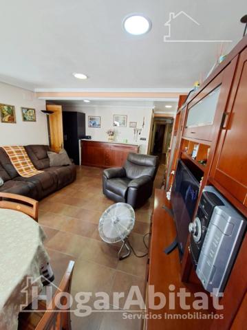 AMPLIO CON BALCÓN Y ASCENSOR CERCA DEL METRO photo 0