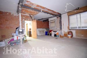 ¡HAZLO A TU GUSTO EN PLENO CENTRO CON ASCENSOR photo 0