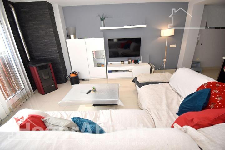 ¡VISTAS A LA MONTAÑA! AMPLIO Y EXTERIOR CON BALCÓN photo 0