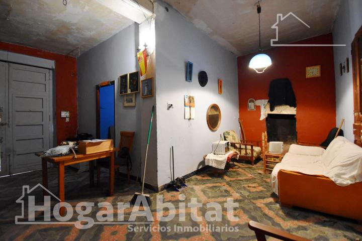 ¡ECONOMICA! AMPLIA CASA CON TERRAZA Y CON MUCHAS POSIBILIDADES photo 0