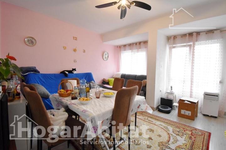 TODO EXTERIOR CON BALCÓN EN EL CENTRO photo 0