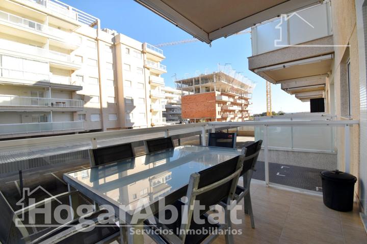 EN RESIDENCIAL CON PISCINA Y TERRAZA JUNTO A LA PLAYA photo 0