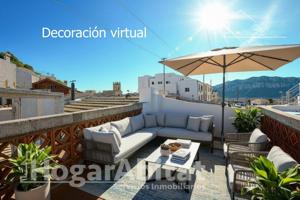 ¡DENIA CENTRO! CASA AMPLIA Y LUMINOSA, PARA REFORMAR CON TERRAZA photo 0