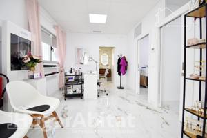 ¡OPORTUNIDAD DE INVERSIÓN! BONITO, SEMINUEVO Y ACOGEDOR, EN EL CENTRO photo 0