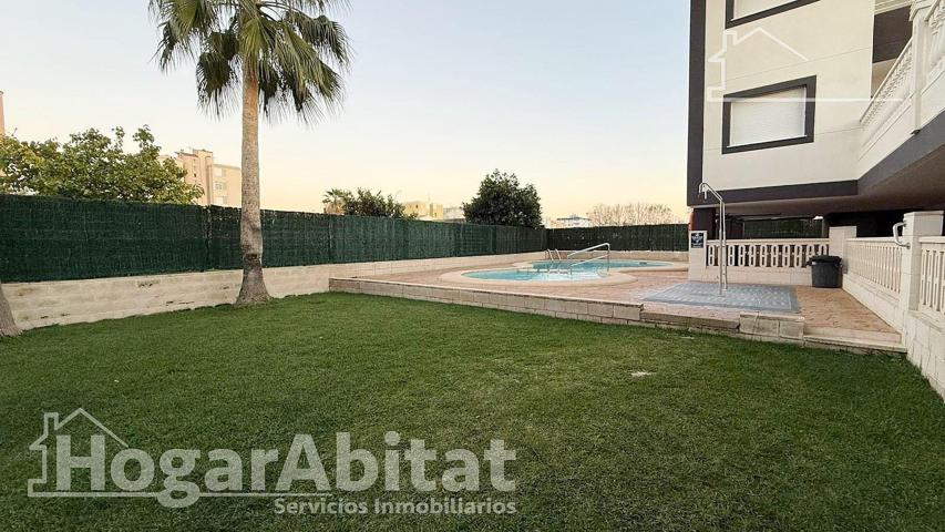 ¡PLAYA DE PILES! ALTO Y ACOGEDOR EN RESIDENCIAL CON PISCINA Y TERRAZA photo 0