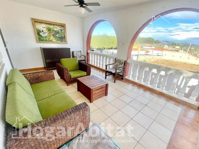 CHALET CON TERRENO RÚSTICO, GARAJE, TERRAZA Y BARBACOA photo 0