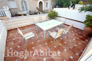 ¡ALQUERIAS CENTRO! ESPECTACULAR PAREADO AMPLIO Y LUMINOSO CON DOS TERRAZAS Y GARAJE photo 0