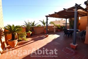 ¡BURRIANA CENTRO! MAGNÍFICO ÁTICO TODO EXTERIOR CON GRAN TERRAZA Y GARAJE photo 0