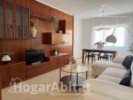 REFORMADO Y AMPLIO CON ASCENSOR Y GARAJE photo 0