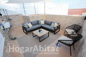 PRECIOSO ÁTICO DÚPLEX CON TERRAZA Y BALCÓN photo 0