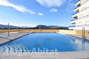 ¡SEGUNDA LÍNEA DE PLAYA! AMPLIO Y EXTERIOR CON GARAJE, ASCENSOR Y GRAN TERRAZA photo 0