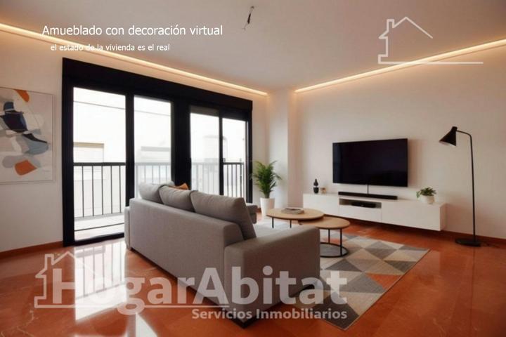 ¡ESPECTACULAR! MUY AMPLIO, BONITO Y LUMINOSO CON TERRAZA, EN EL CENTRO photo 0