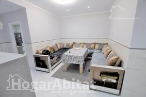 REFORMADO CON TERRAZA CERCA DE LA PLAYA photo 0