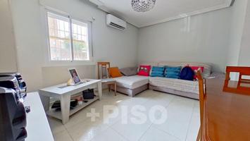 Piso En venta en Cl Cangas De Onis, San Blas, Madrid photo 0