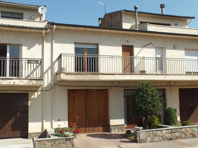 Unifamiliar adosada - Santa Eugènia de Berga photo 0