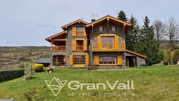 Unifamiliar aislada - Ger photo 0