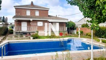 Chalet - Torre - Alpicat photo 0
