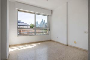 Dúplex En venta en Reina Mercedes - Heliópolis, Sevilla photo 0