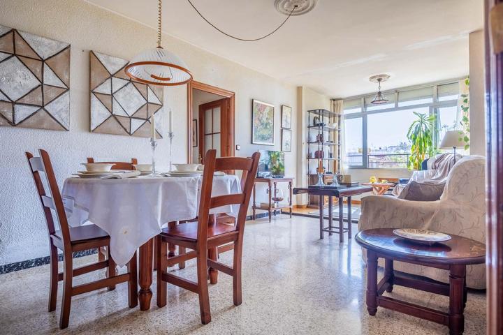 Piso En venta en Barrio Alto, San Juan De Aznalfarache photo 0