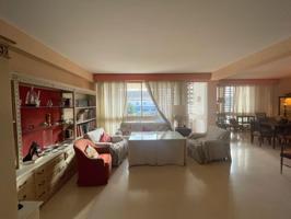 Fantástica vivienda en el casco histórico. photo 0