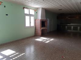 Casa En venta en Iglesia, 17, Navaluenga photo 0
