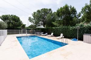 Casa En venta en Calle Miño, El Bosque, Villaviciosa De Odón photo 0