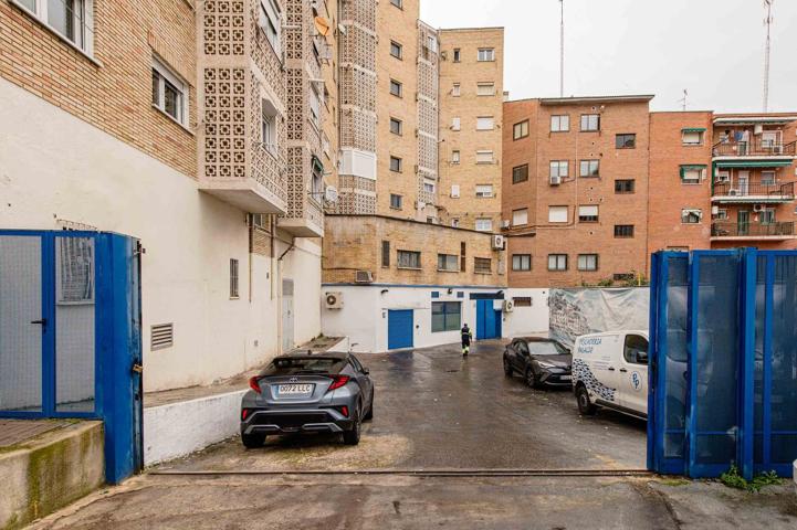 Casa En venta en Paseo De Arroyomolinos, 0, Suroeste, Móstoles photo 0