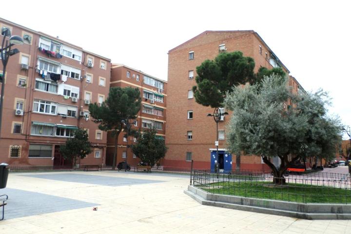 Piso En venta en Calle Geranio, Universidad, Getafe photo 0