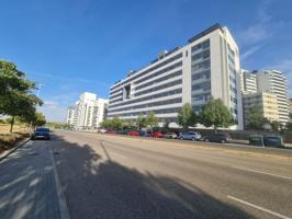 Piso En venta en Cl Cesar Cort Boti, Hortaleza, Madrid photo 0