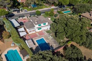 Casa En venta en El Bosque, Villaviciosa De Odón photo 0