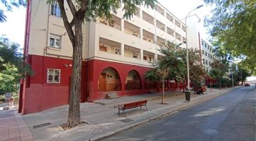 Casa En venta en Latina, Madrid photo 0