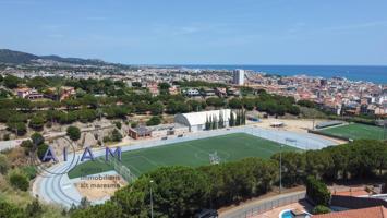 Parcela para construïr una casa de 680m2 con vistas al mar photo 0