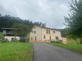 Casa En venta en Pillarno, Castrillon photo 0