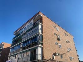 Piso En venta en Calle De Nazaret, Centro, Fuenlabrada photo 0