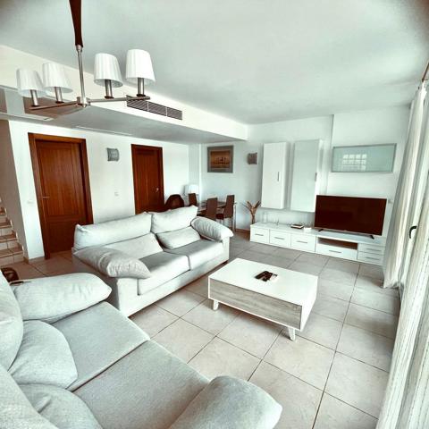 Unifamiliar Pareada En venta en Calle Calvià, Cala Vedella - Cala Tarida - Cala Conta, Sant Josep De Sa Talaia photo 0