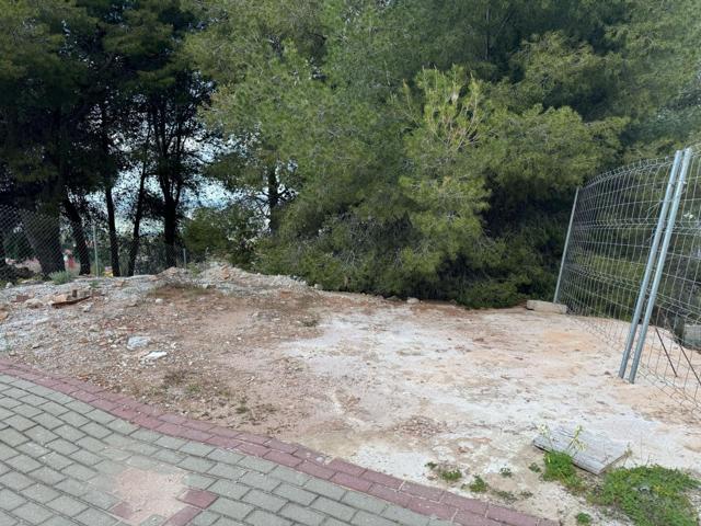 Parcela a la venta en Pinos de Alhurín photo 0