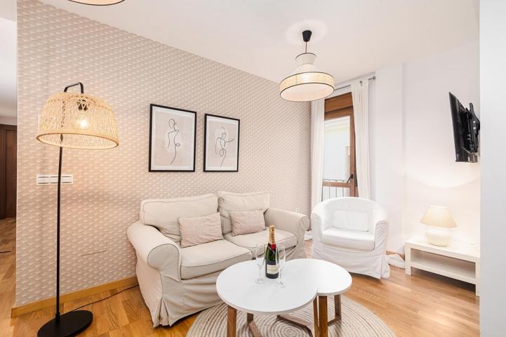 Precioso piso en alquiler en calle Agua photo 0