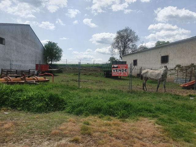 Gran Oportunidad de Parcela en Pioz en polígono agropecuario photo 0