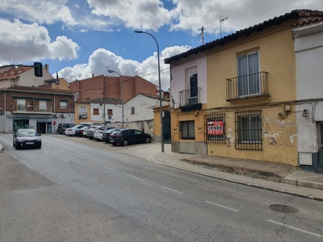 ¡¡¡¡ Gran Oportunidad de casa céntrica en Santos de la Humosa con patio !!!!!!! photo 0