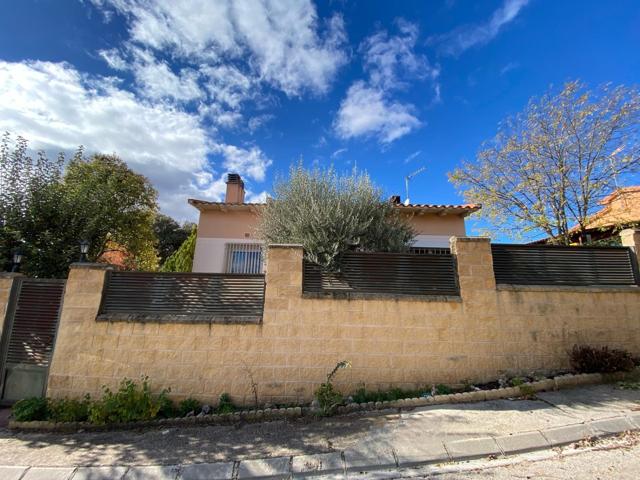 VENTA CHALET ZONA PIOZ photo 0