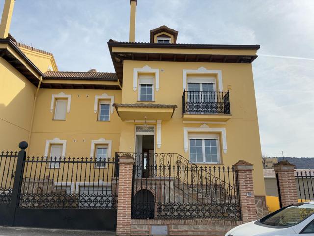 ||| GRAN OPORTUNIDAD DE CHALET A EXTRENAR EN ARANZUEQUE !!! photo 0