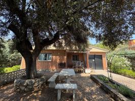 Chalet Independiente con Piscina en Fuentenovilla photo 0