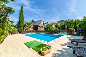Casa En venta en Cl Paradisia, Monte Rozas, Las Rozas De Madrid photo 0